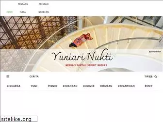 yuniarinukti.com